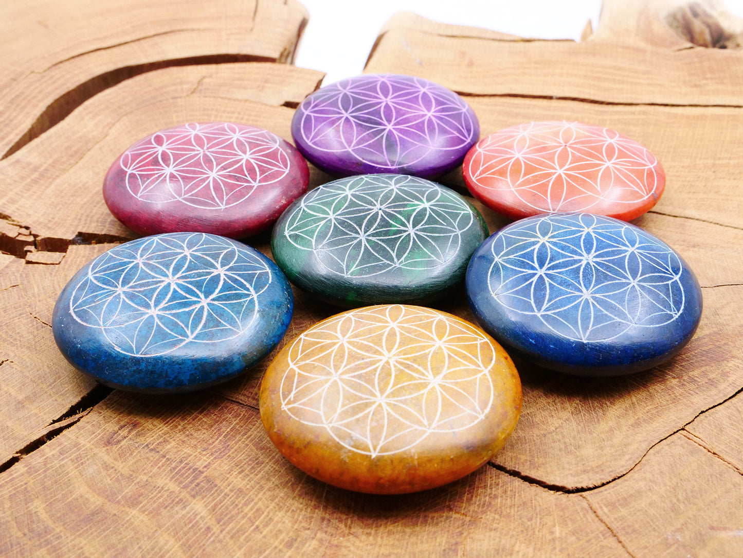 Set de 7 pierres Chakra Fleur de Vie en stéatite