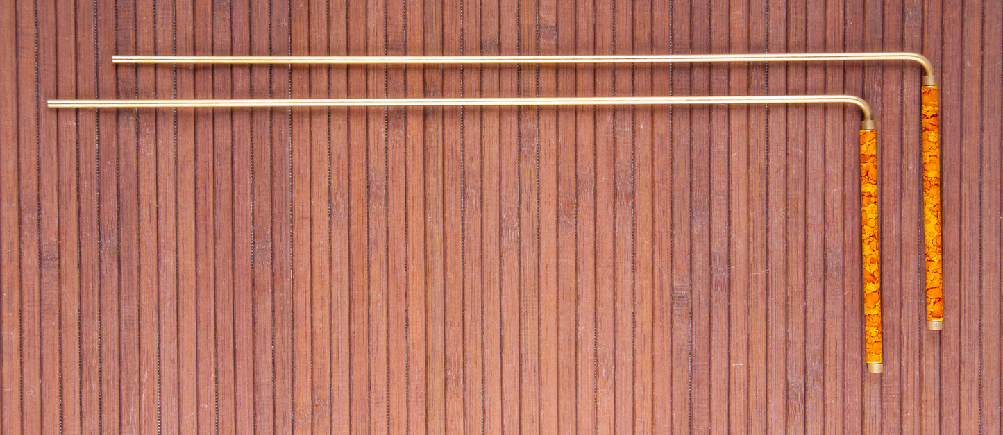 34 cm - Baguettes de sourcier / radiesthésie / Hartmann en laiton avec poignées en cuivre