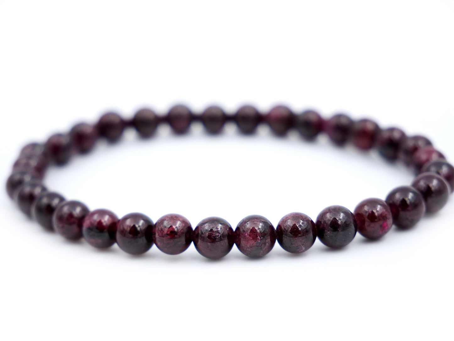 Bracelet en grenat pyrope - 6mm