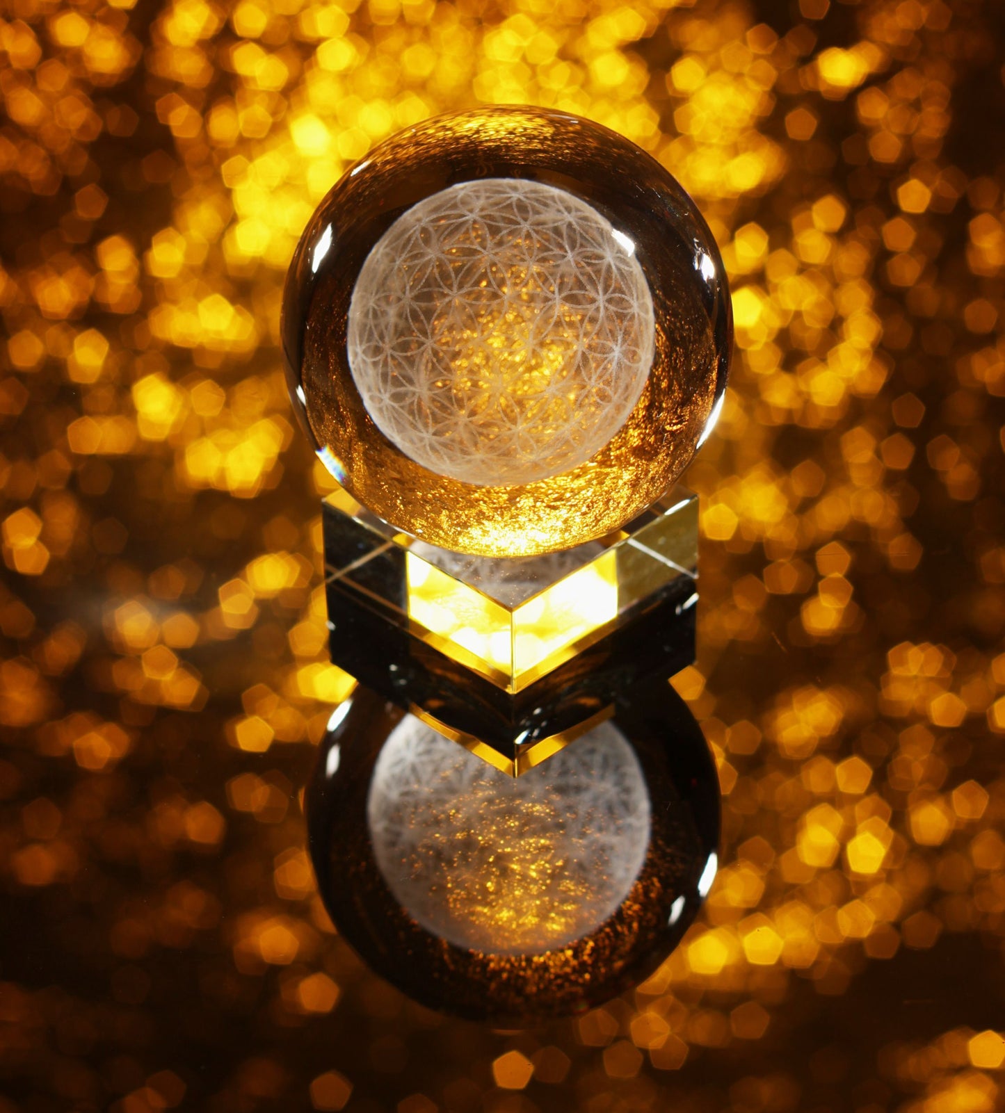 Cristal en forme de sphère "Fleur de Vie" 6x6cm