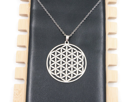 Pendentif fleur de vie avec chaînette en acier - Argenté