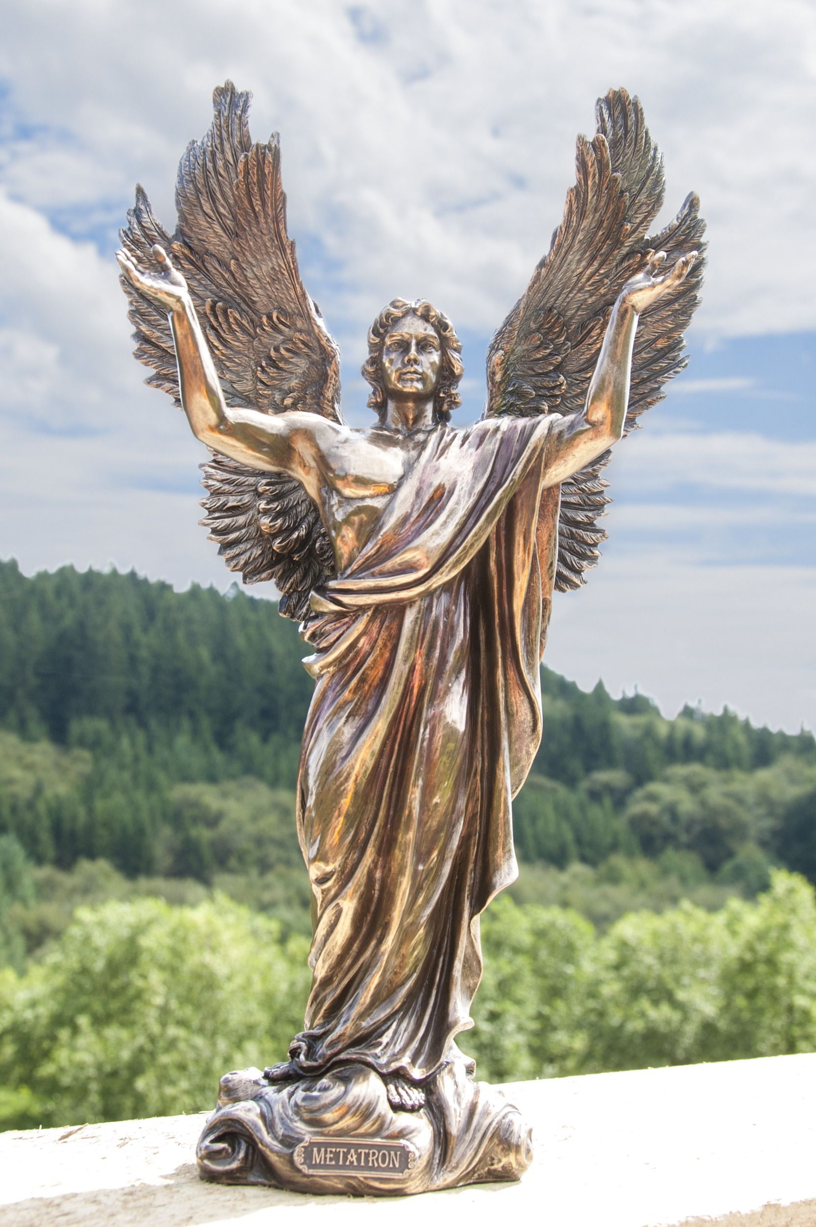 Statuette Archange Métatron en résine